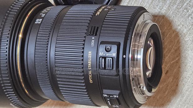 Sigma 17-50mm F/2.8 Ex Dc Os Hsm Lens photo 4