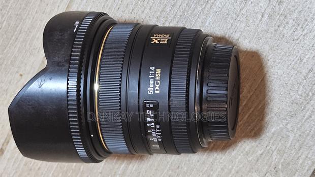 Sigma 50mm Hsm Dg Lens photo 5