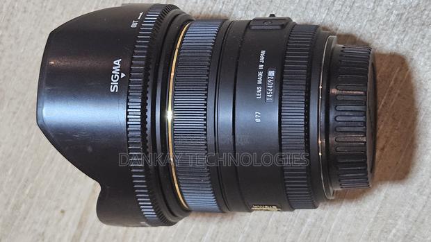 Sigma 50mm Hsm Dg Lens photo 3