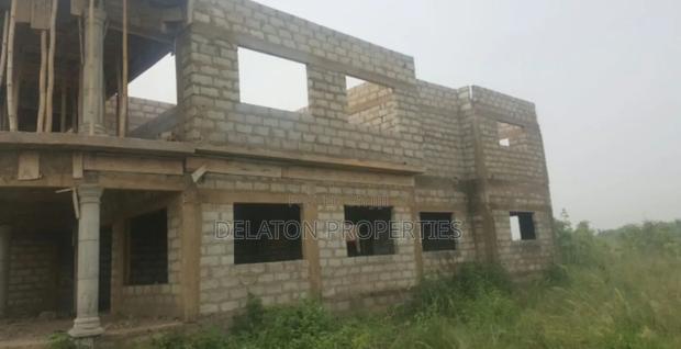 6bdrm House in Tema Metropolitan for sale photo 3