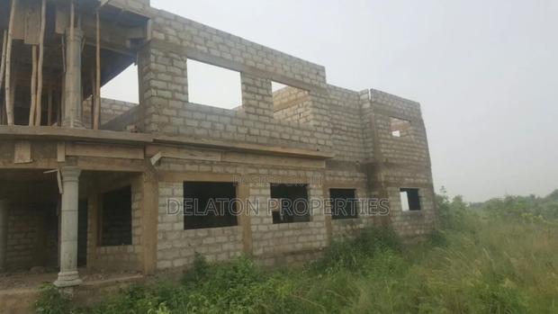 6bdrm House in Tema Metropolitan for sale photo 4