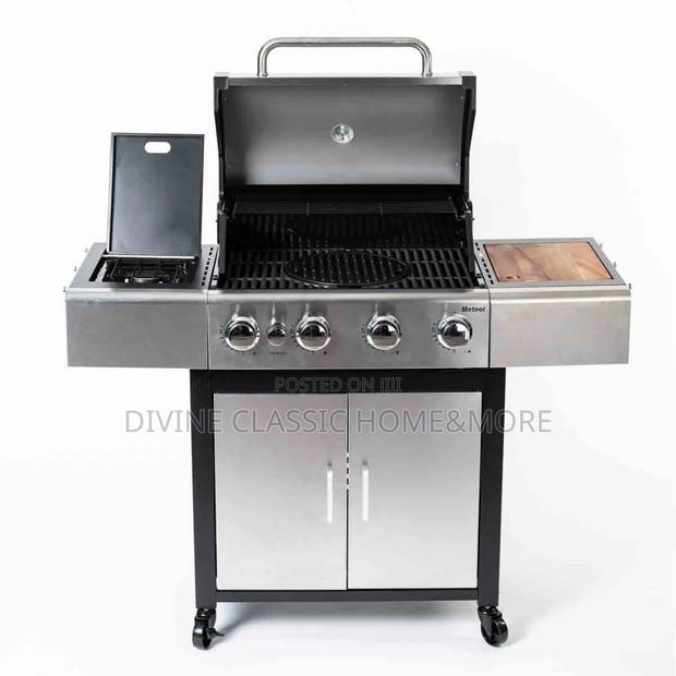 Outback Meteor 4-Burner Hybrid Gas Charcoal BBQ With a Side Burner photo 2