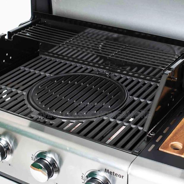 Outback Meteor 4-Burner Hybrid Gas Charcoal BBQ With a Side Burner photo 8