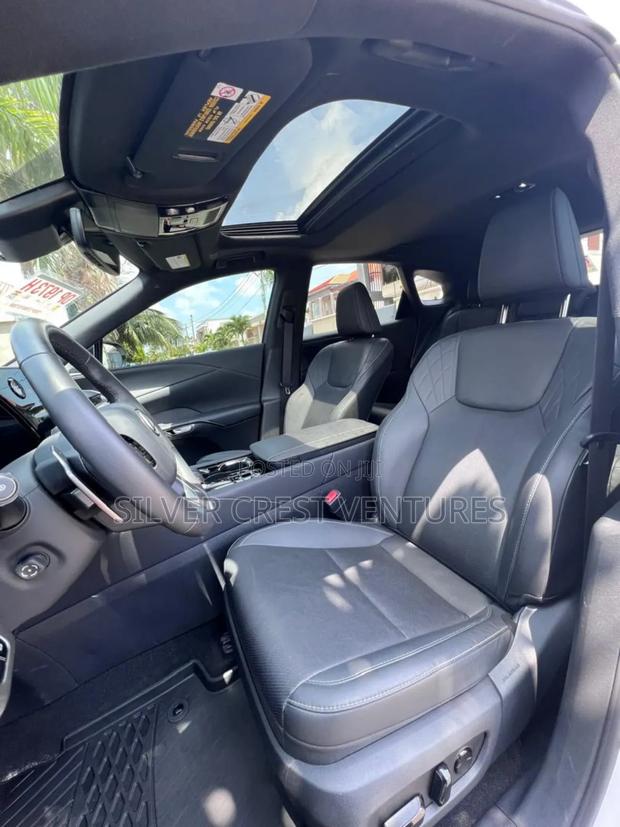 Lexus RX 350 2024 White