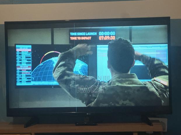 Original Lg Tv(Not Smart Tv) photo 4