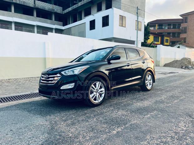 Hyundai Santa Fe 2014 Black