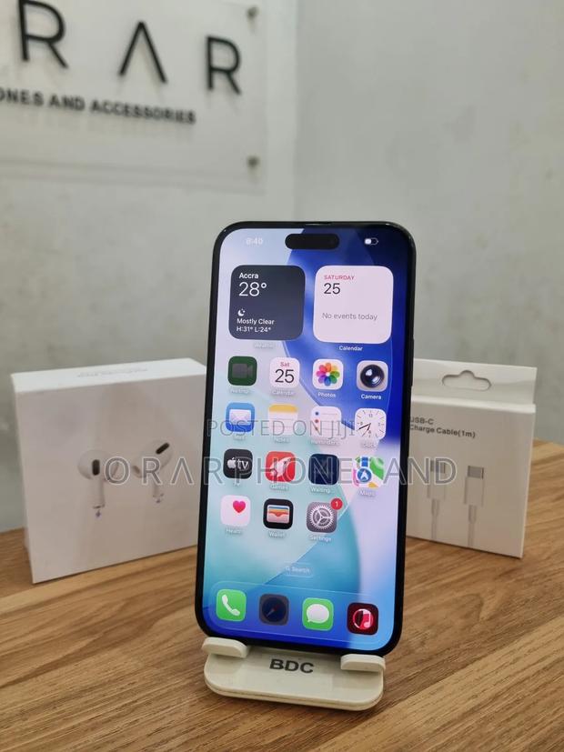 Apple iPhone 15 Plus 128 GB Black photo 2