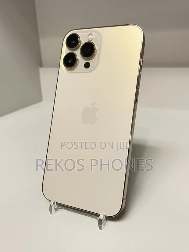 New Apple iPhone 13 Pro Max 128 GB Gold photo 4