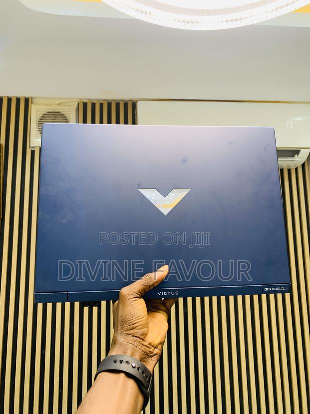 New Laptop HP Victus 15 16GB Intel Core I7 SSD 512GB