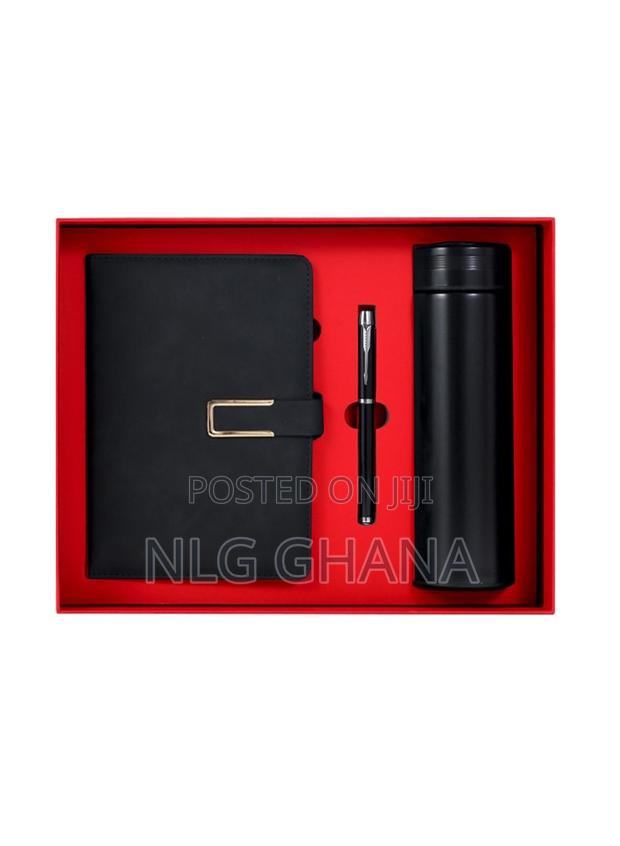 500ml Luxury Gift Box Set for Men Women. Ghx5354 · Photo 2
