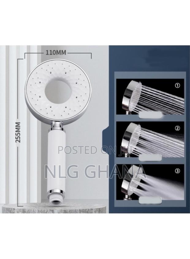 Showerhead Self-Cleaning High-Pressure Handheld Rainfall · Photo 1