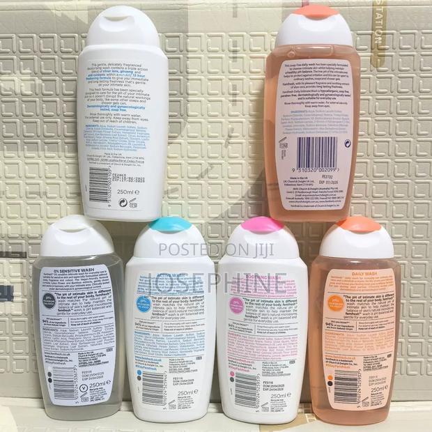 Femfresh Intimates Wash 250ml photo 2