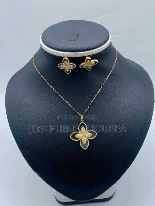 Stainless Steel Necklace With Earrings