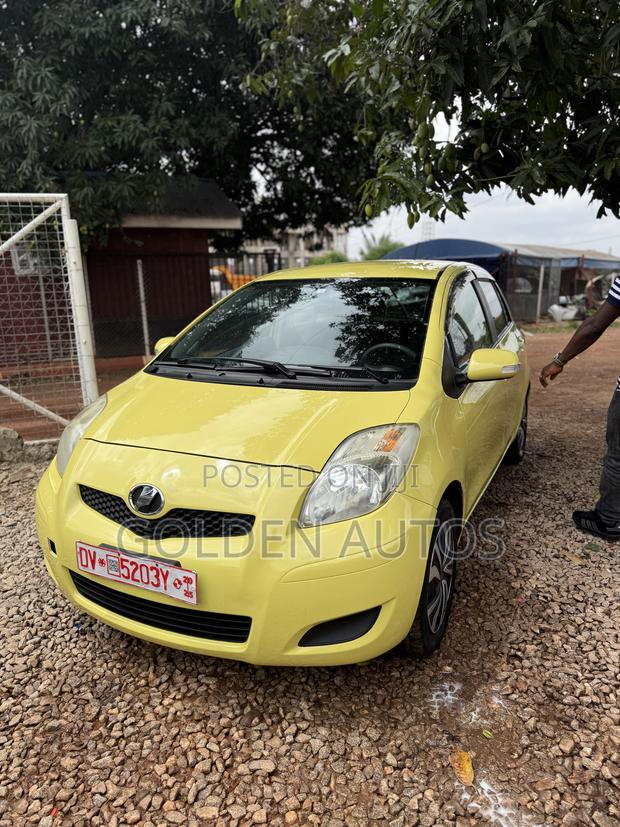 Toyota Vitz 1.3 FWD 3dr 2010