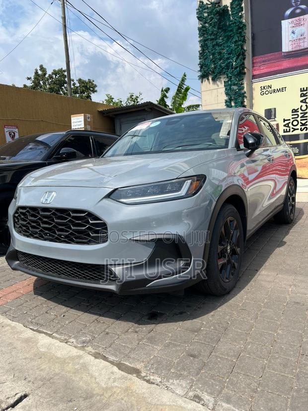 Honda HR-V Sport AWD CVT w/o BSI 2024 Gray