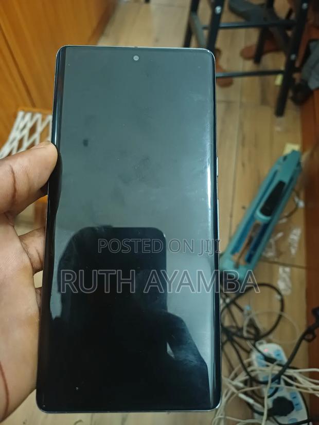 Google Pixel 7 Pro 128 GB Black · Photo 3