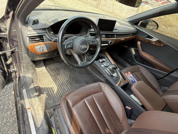 Audi A4 2.0T Season of Audi Premium AWD quattro 2017 Black