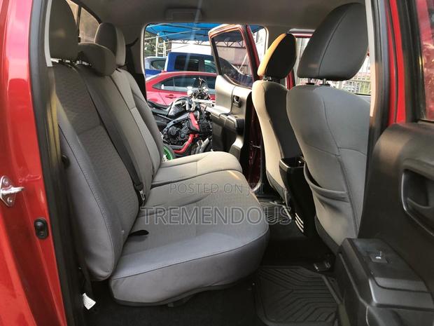 Toyota Tacoma TRD Sport 2018 Red