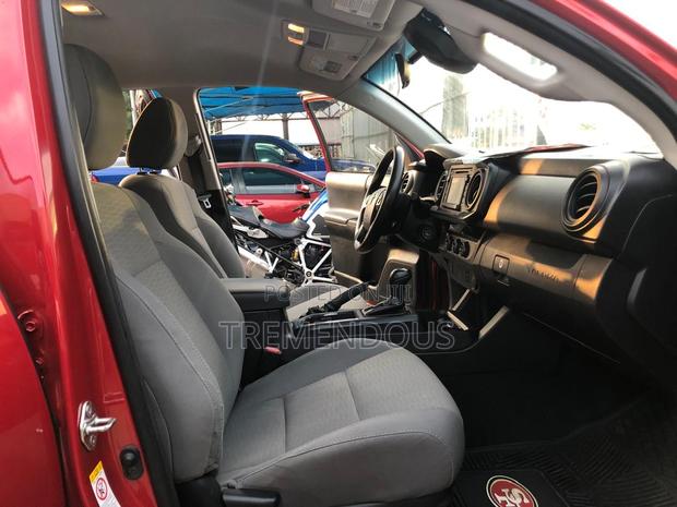 Toyota Tacoma TRD Sport 2018 Red