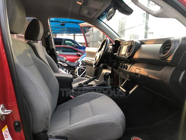 Toyota Tacoma TRD Sport 2018 Red