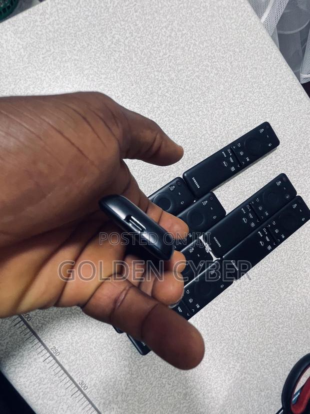 Original Samsung Tm2360e Solar Cell Tv Remote photo 2