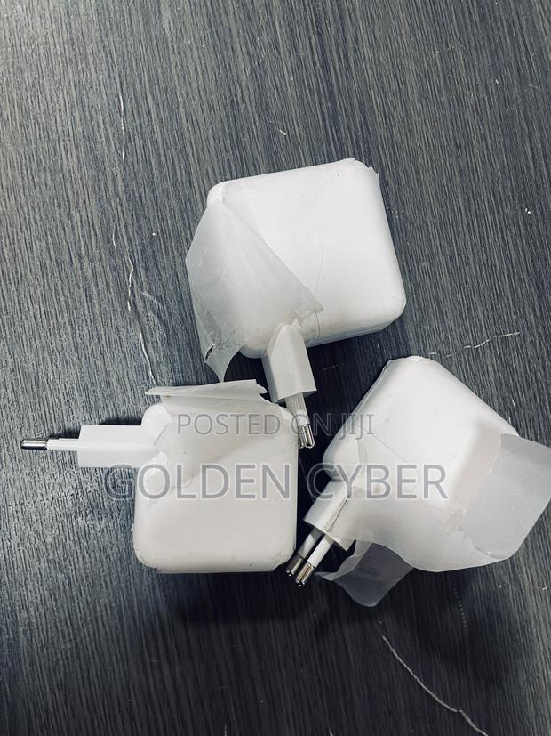 Apple 70w Usb-C Power Adapter Mqln3 photo 5