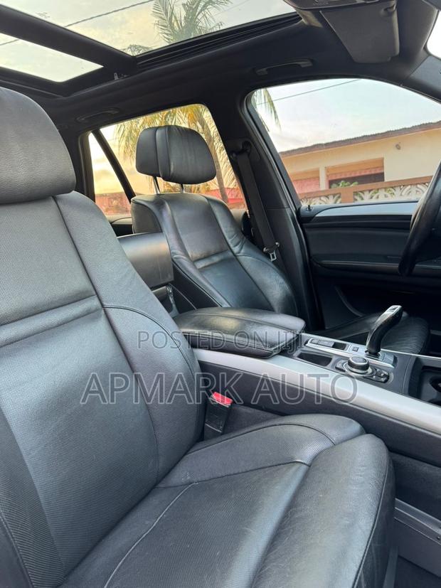 BMW X5 xDrive35i Premium AWD (3.0L 6cyl 8A) 2012 Black photo 7