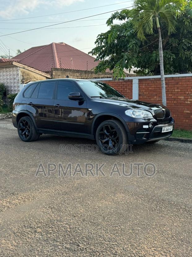 BMW X5 xDrive35i Premium AWD (3.0L 6cyl 8A) 2012 Black photo 2