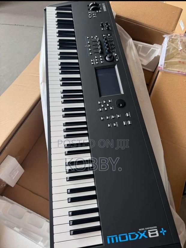 Yamaha Modx8+ · Photo 3