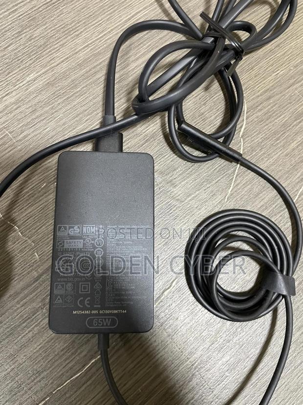 Microsoft Surface Pro Charger 65w (Oem) photo 3