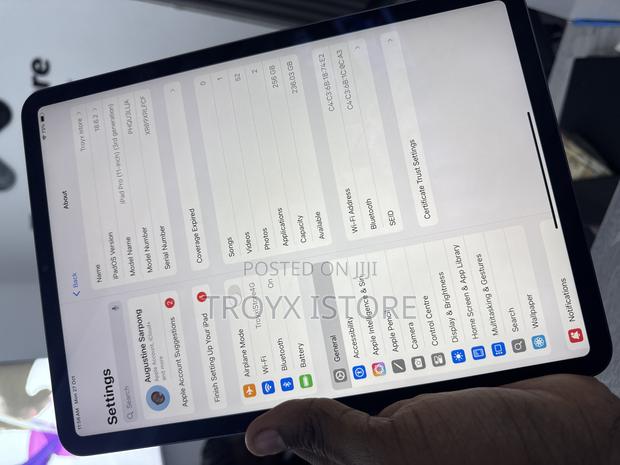 Apple iPad Pro 11 (2021) 256 GB Gray