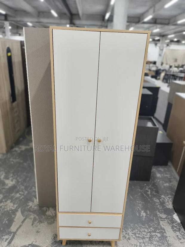 Small Size Wardrobe · Photo 3
