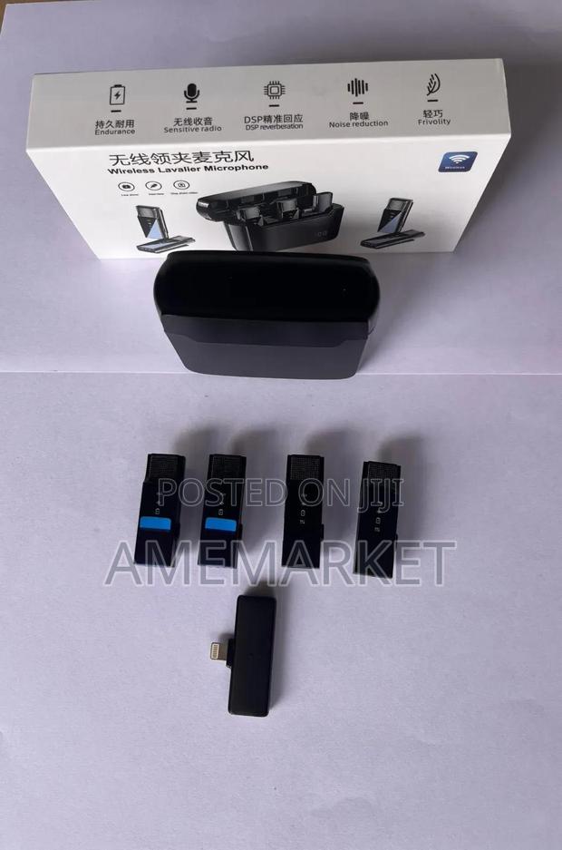 4 In 1 Wireless Lavalier Microphone For iPhone/iPad · Photo 2
