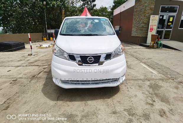 Nissan NV200 2015 White