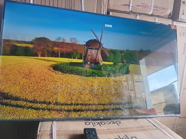 Feel Every Moment in Ultra Uhd With TCL 55” Smart Tv. · Photo 3