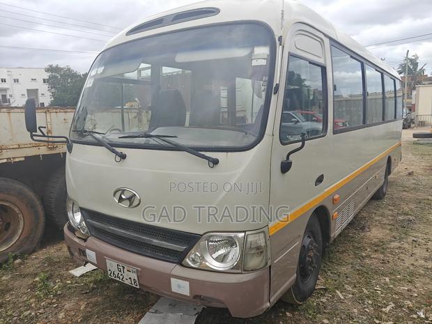Hyundai County 2018