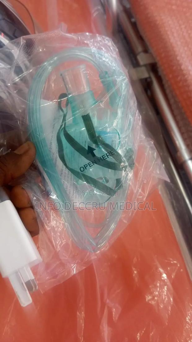 Nebulizer Mask ( Medium and Large) · Photo 2
