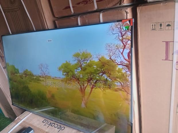 Watch, Stream, and Play on the Big TCL 55” Screen. · Photo 3