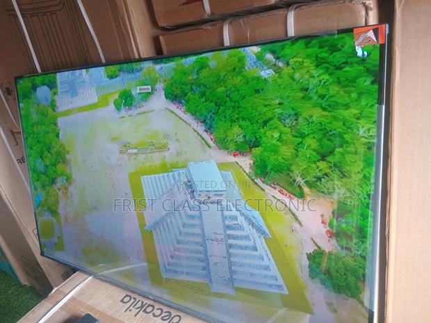 Crystal-Clear Picture and Smart Connectivity — TCL 55” Tv. · Photo 3