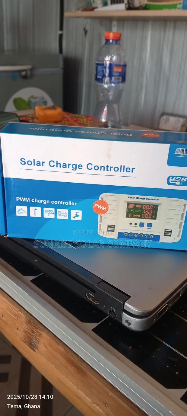 Solar Charge Controller photo 4