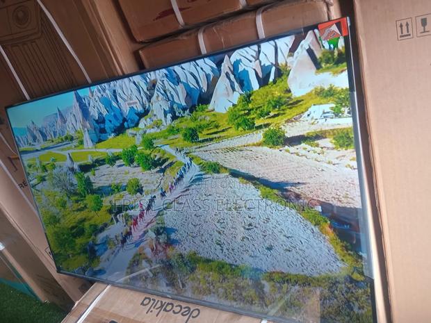 Real Visuals for Real Excitement — TCL 55” Smart Tv. · Photo 3