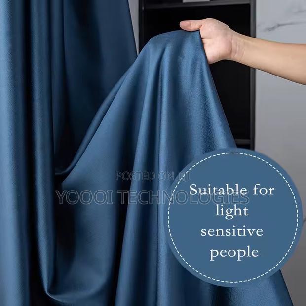 2pcs Luxurious Total Blackout Curtains ( 140x274cm) photo 2