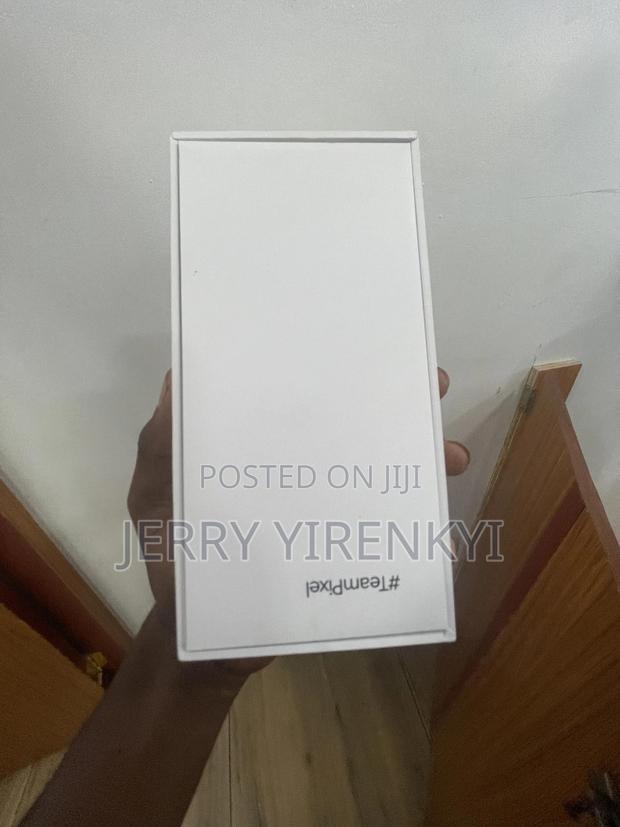 New Google Pixel 7 Pro 128 GB Black photo 2