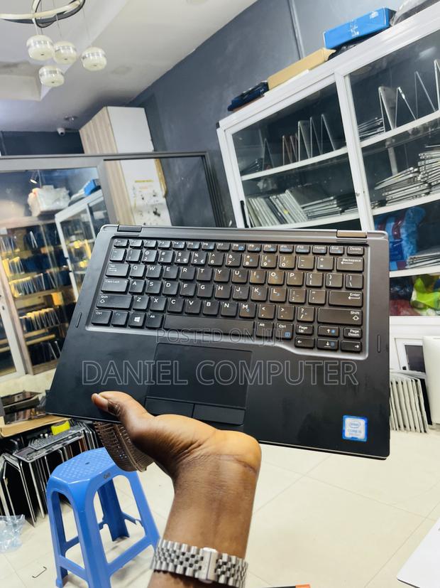 Laptop Dell Latitude 7390 8GB Intel Core i5 SSD 256GB photo 3