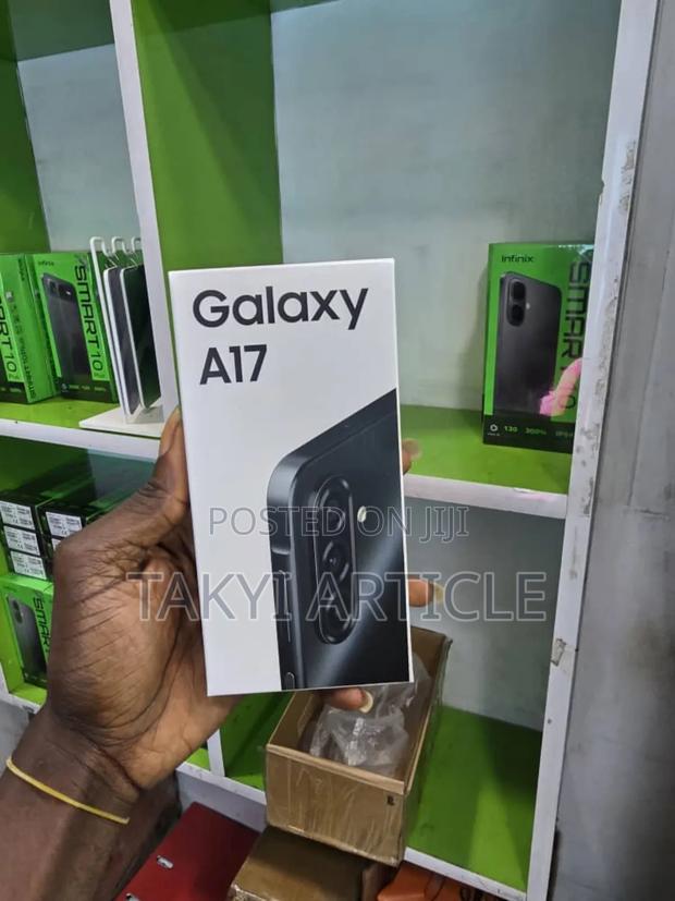 New Samsung Galaxy A17 128 GB Black · Photo 4