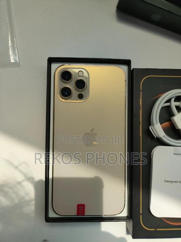 New Apple iPhone 12 Pro 256 GB photo 3