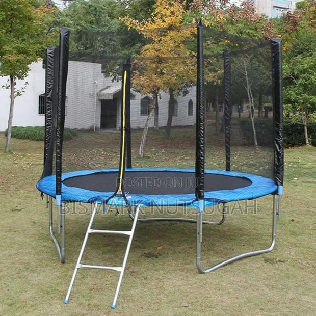 Trampoline photo 6