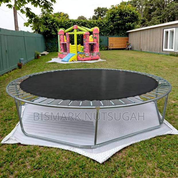 Trampoline photo 2