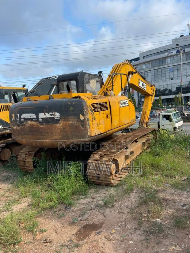 Jcb Excavator · Photo 2