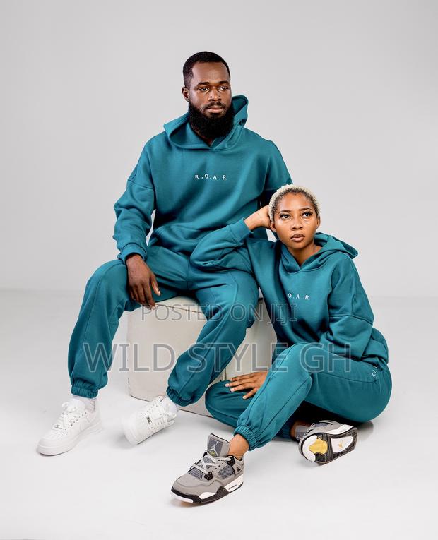 Quality Warm R.O.A.R Hoodie Tracksuits photo 5